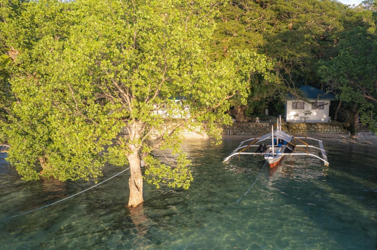 The Three P Beach Resort & Dive Center Agnay Exterior photo